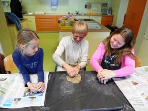 Mladi razveseljujemo starejše 2